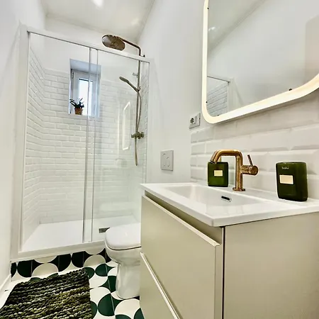 Palm Garden View Lägenhet Trieste