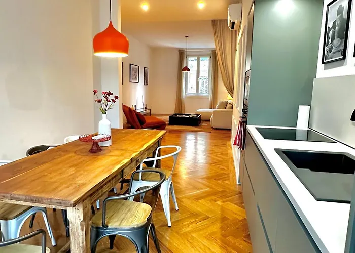 Appartement Palm Garden View Triëst