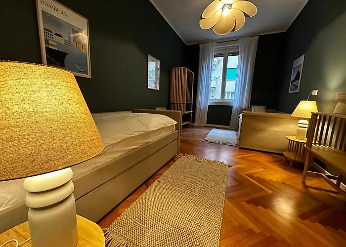 Palm Garden View Triëst